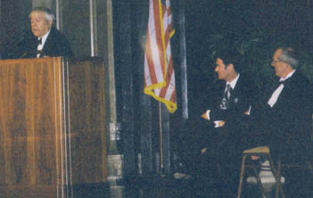 Kevin McCarthy addressing the audience. 