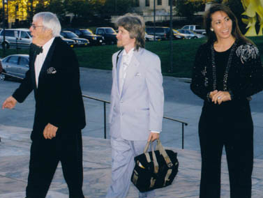 Kevin McCarthy and Mike Hansen and Lora Davis arriving.